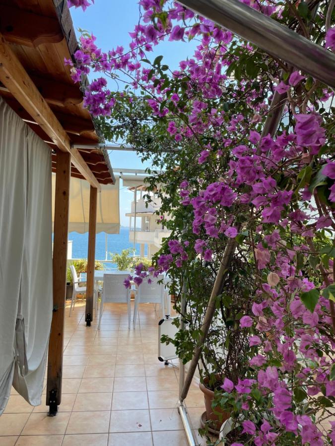 Relax Apts Saranda 1 Bagian luar foto