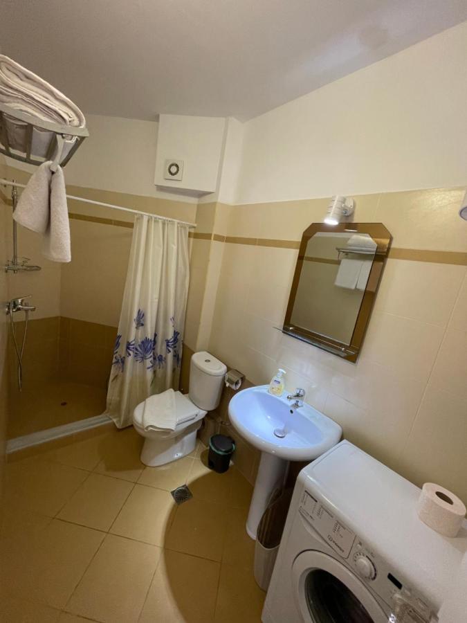 Relax Apts Saranda 1 Bagian luar foto